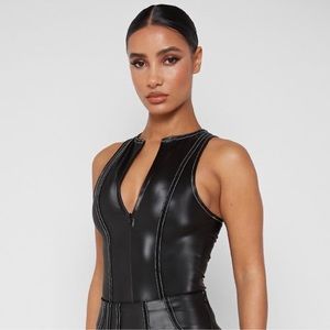 Manière de Voir - Racer Neck - Shine Bodysuit - Black -  14 US New with Tag 🏷️